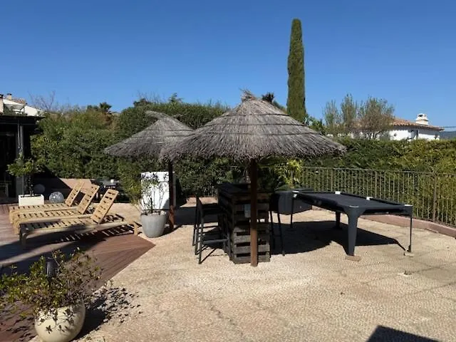Suite - La Balinaise La Cadiere-d'Azur 0*,  Francia